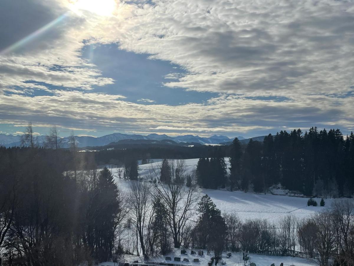 Traumhafter Bergblick Im Allgauer Luftkurort Buchenberg  Luaran gambar